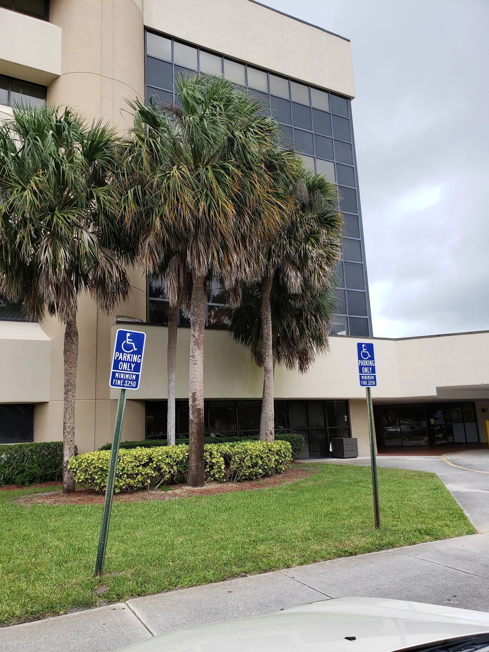 HCA Florida St. Lucie Medical Specialists - Multispecialty