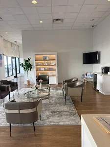 Refresh - Aesthetics & Wellness