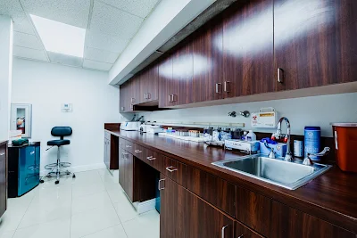 UltraHealth - Coronado