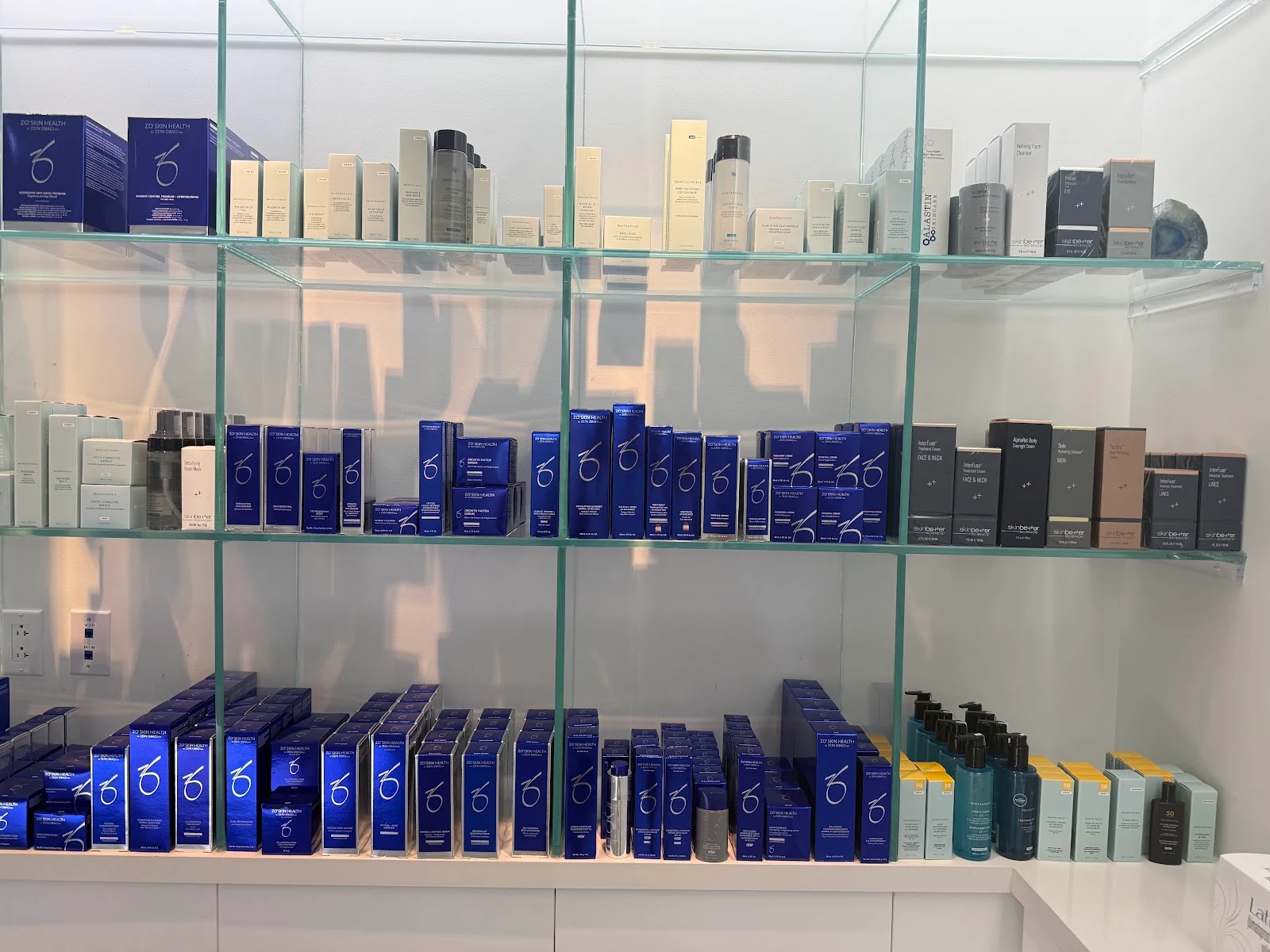 Brickell Cosmetic Center-Aesthetics & Dermatology